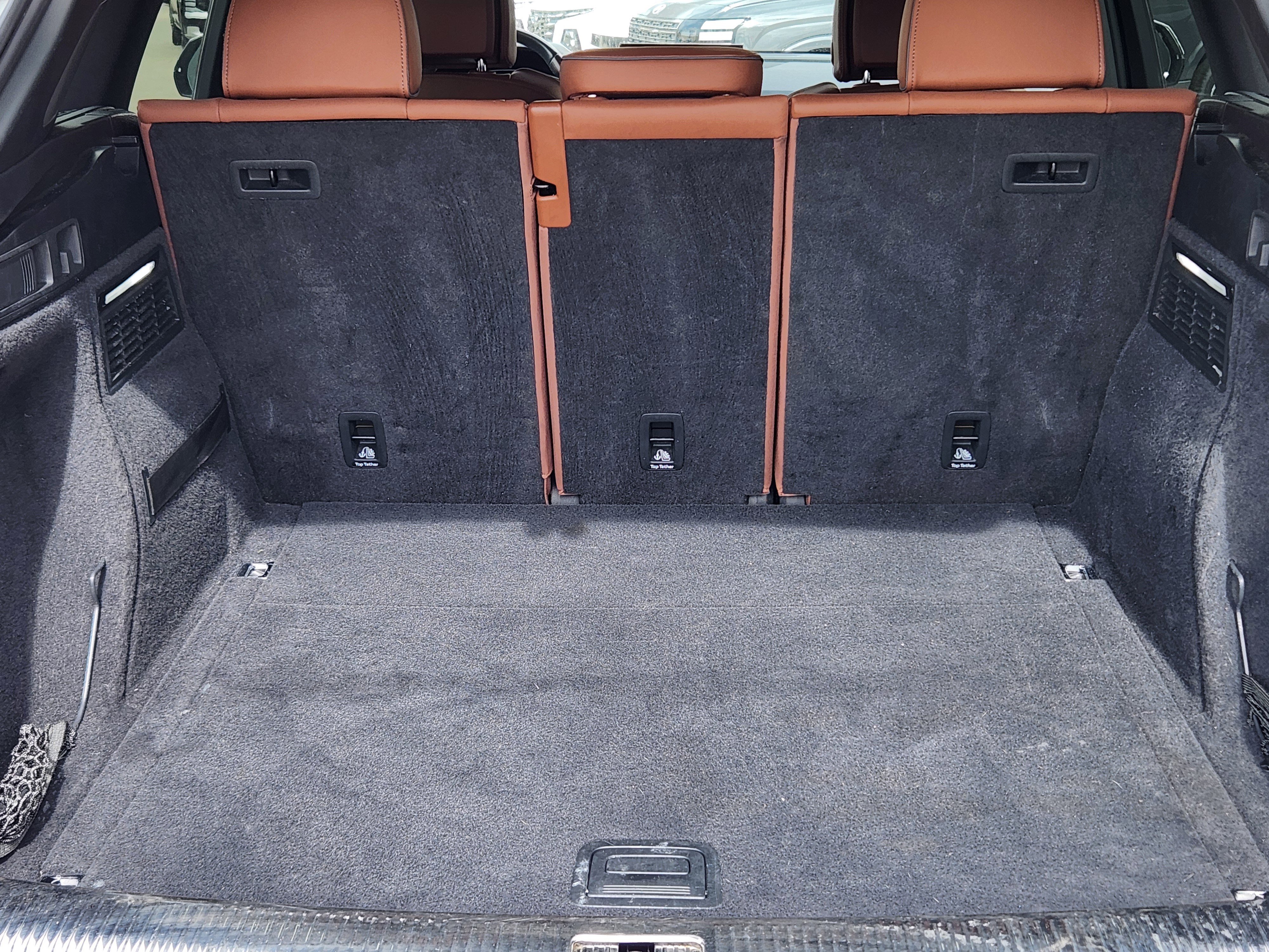 Used 2021 Audi Q5 Prestige w/ Prestige Package image 14