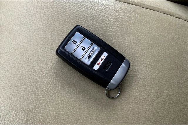 Used 2016 Acura MDX SH-AWD image 14