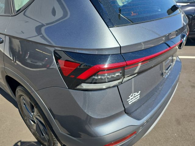 Used 2025 Volkswagen Taos S FWD image 23