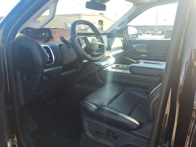 Used 2025 Ford Expedition Max Platinum image 15