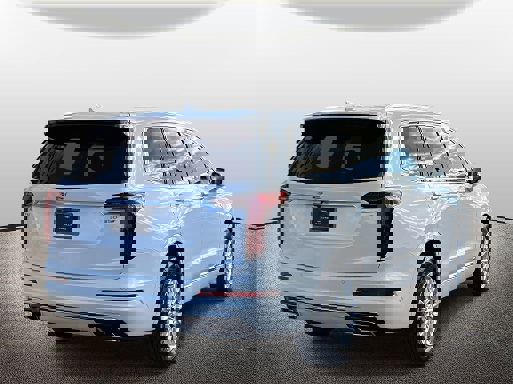 New 2025 Cadillac XT6 Luxury video 2