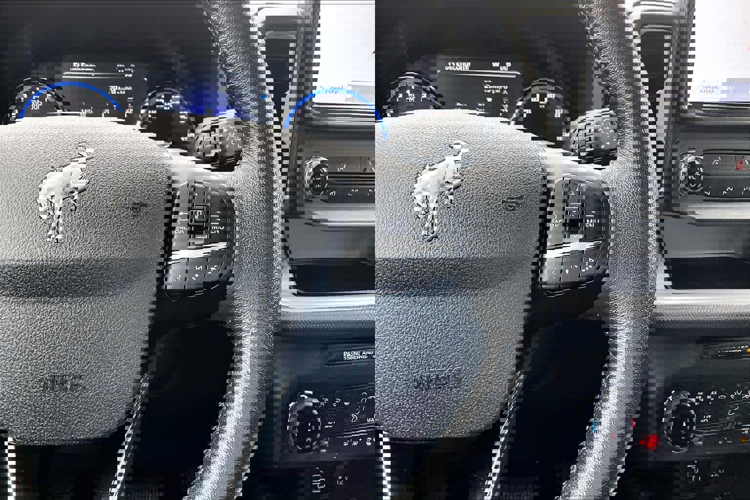 Used 2023 Ford Bronco Sport Outer Banks w/ Tech Package AWD/4WD image 25