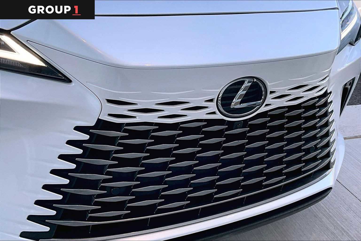 Used 2025 Lexus RX 350 Premium Plus w/ Convenience Package AWD/4WD image 29