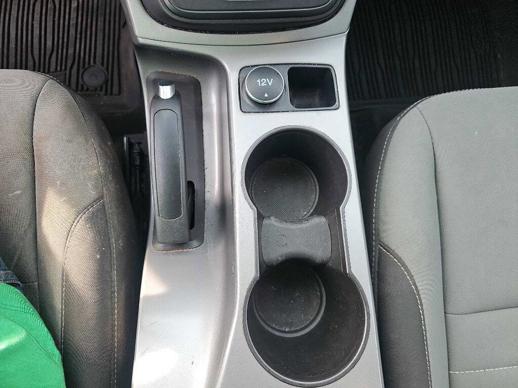 Used 2015 Ford Escape SE image 17