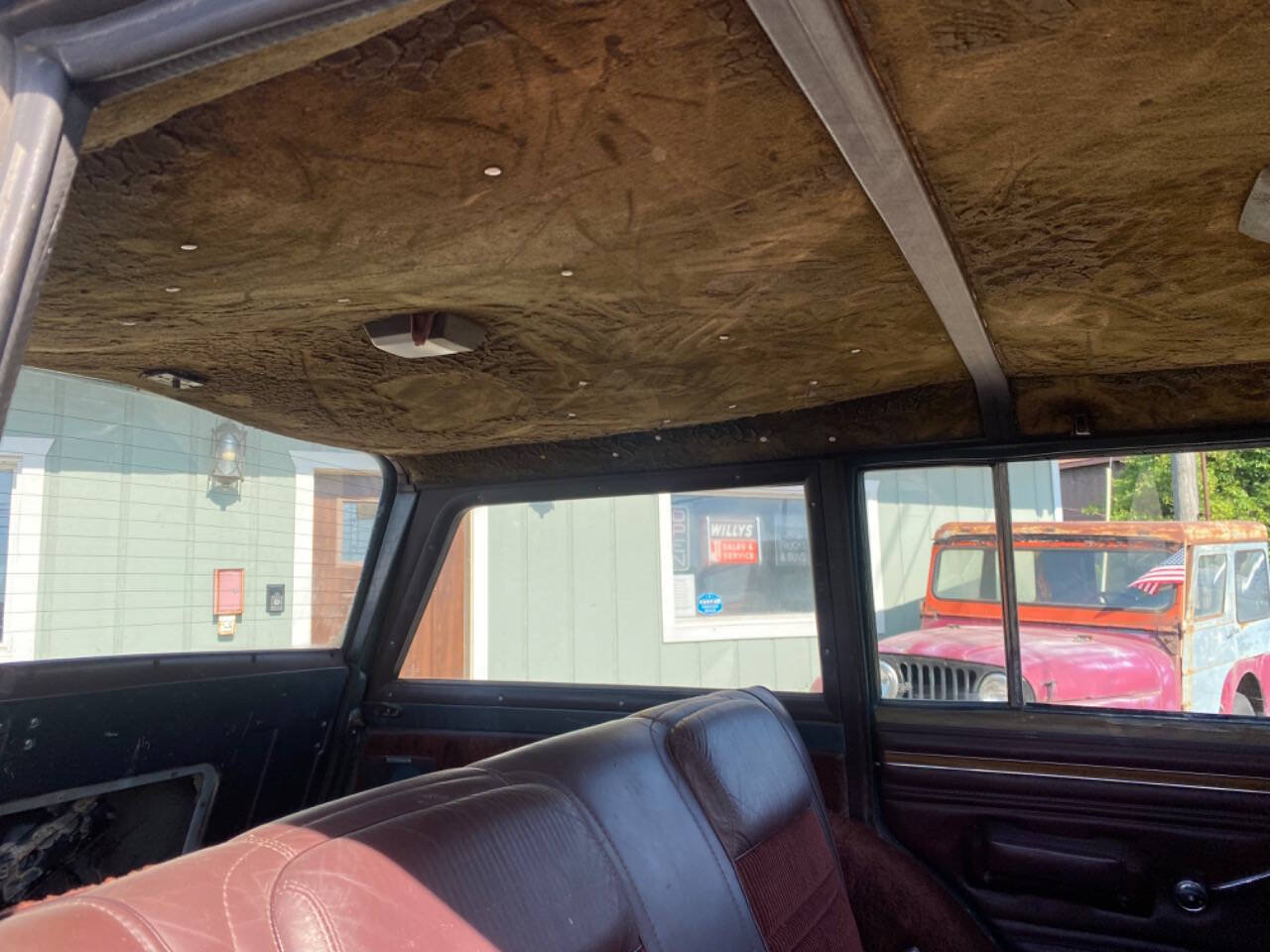 Used 1989 Jeep Grand Wagoneer AWD/4WD image 75