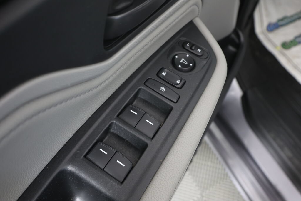 Used 2018 Honda Odyssey Touring image 31