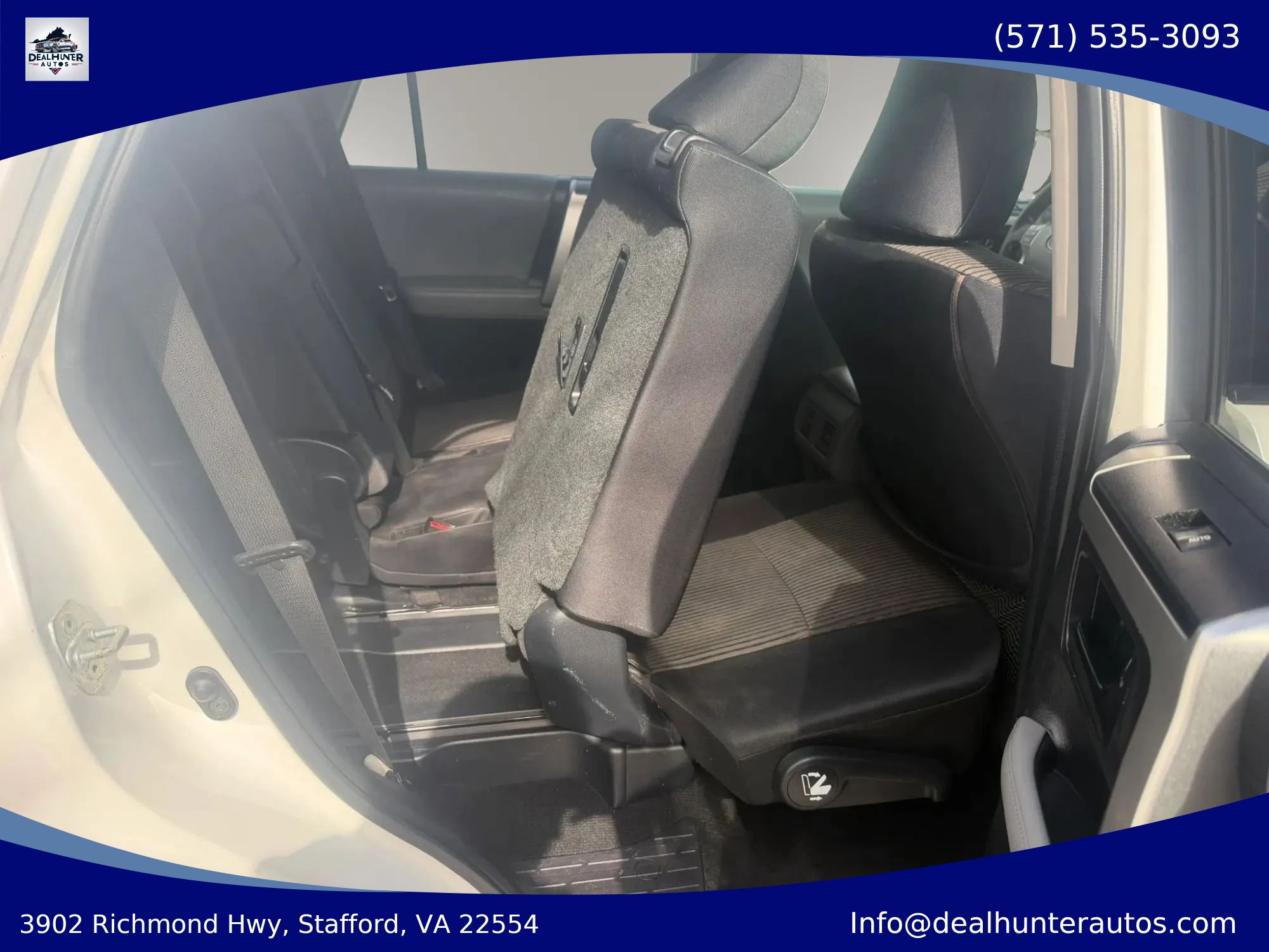 Used 2012 Toyota 4Runner SR5 AWD/4WD image 19