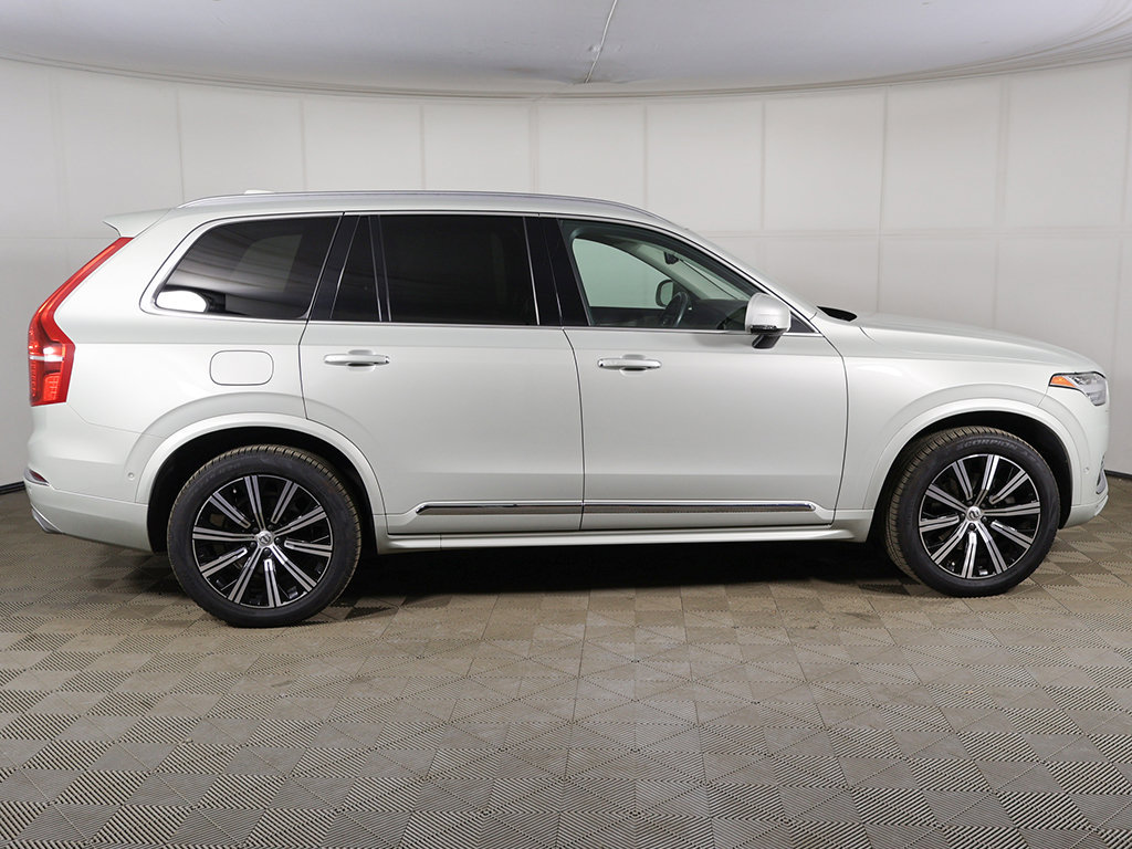 Used 2021 Volvo XC90 T6 Inscription w/ Protection Package Premier AWD/4WD image 18
