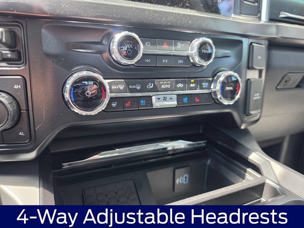 New 2026 Ford F250 Lariat w/ Black Appearance Package AWD/4WD image 27