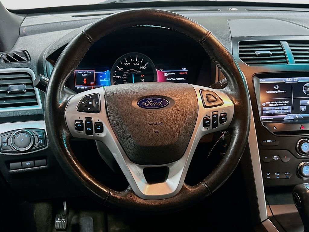 Used 2014 Ford Explorer XLT w/ Equipment Group 202A image 11