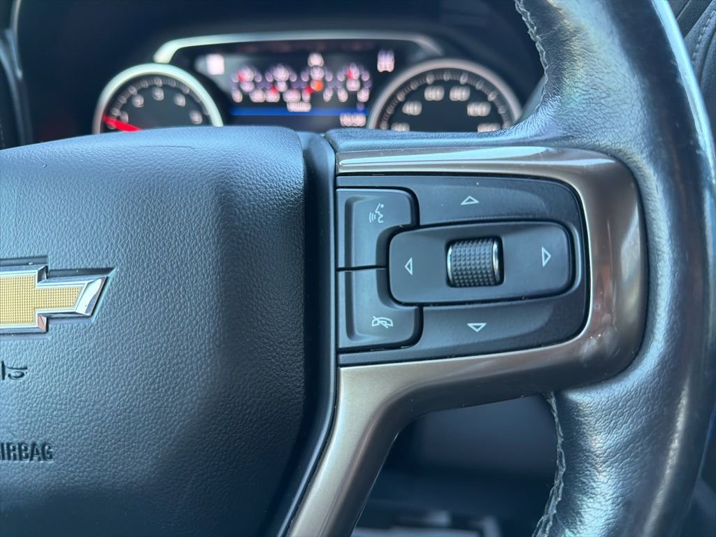 Used 2019 Chevrolet Silverado 1500 High Country w/ Technology Package image 28