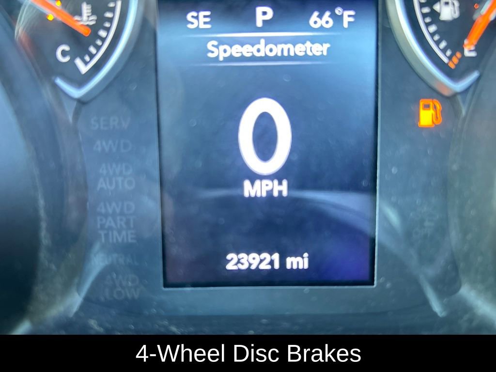 Used 2022 Jeep Wrangler Unlimited Sport AWD/4WD image 16