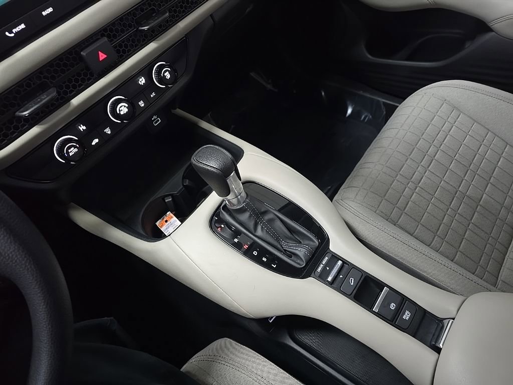 Used 2023 Honda HR-V LX image 26