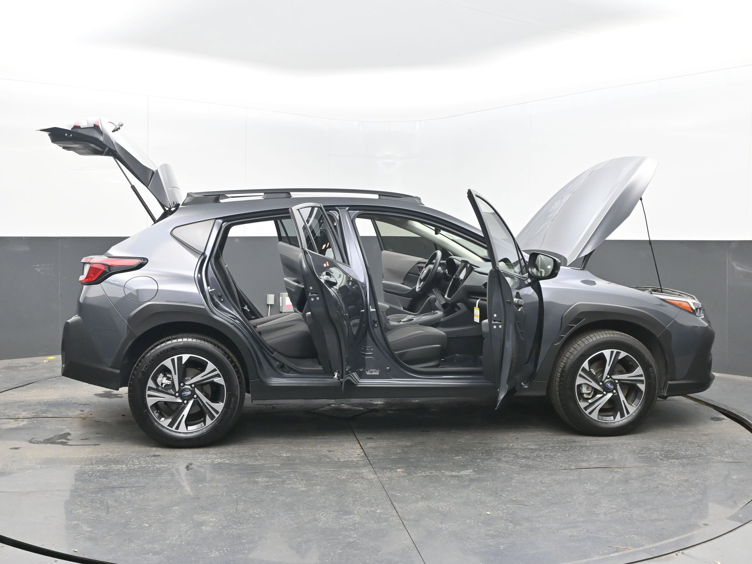 Used 2025 Subaru Crosstrek 2.0i Premium w/ Crosstrek Mirror Package image 43