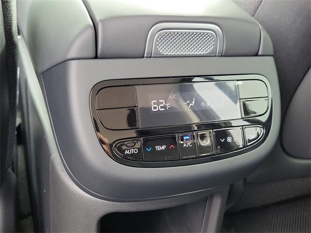New 2026 Hyundai Ioniq 9 SE w/ Tow & Go Package image 18
