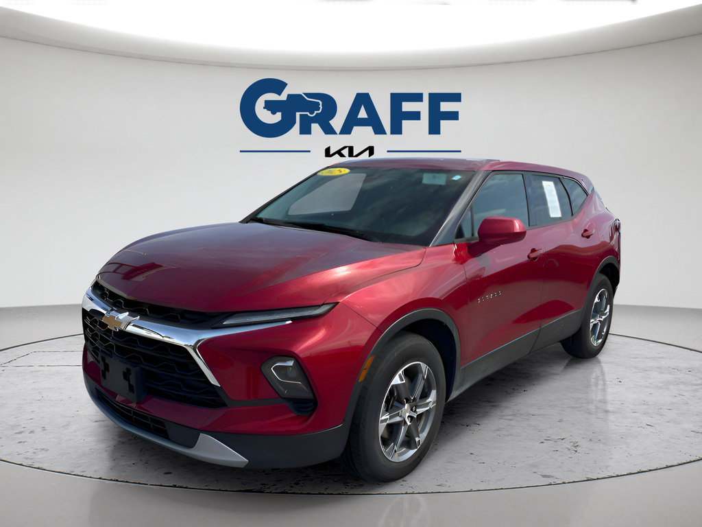 Used 2025 Chevrolet Blazer LT AWD/4WD video 1