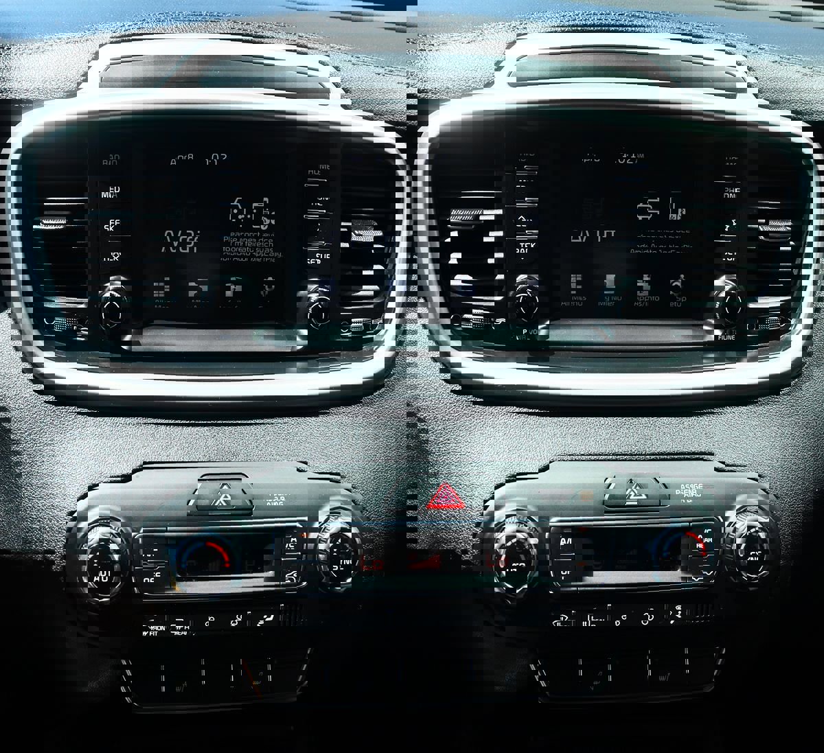 Used 2019 Kia Sorento S image 43