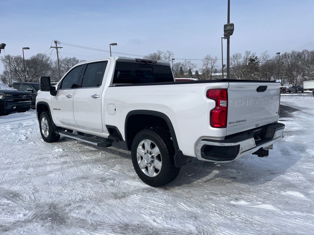 Used 2020 Chevrolet Silverado 2500 LTZ w/ LTZ Premium Package image 3