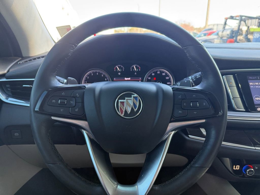 Used 2023 Buick Enclave Essence image 20