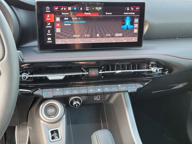 New 2024 Dodge Hornet GT w/ Track Pack image 8