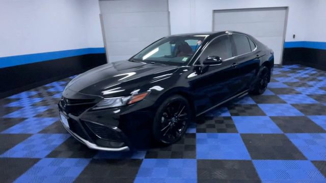 Used 2024 Toyota Camry XSE w/ Navigation Package FWD image 4
