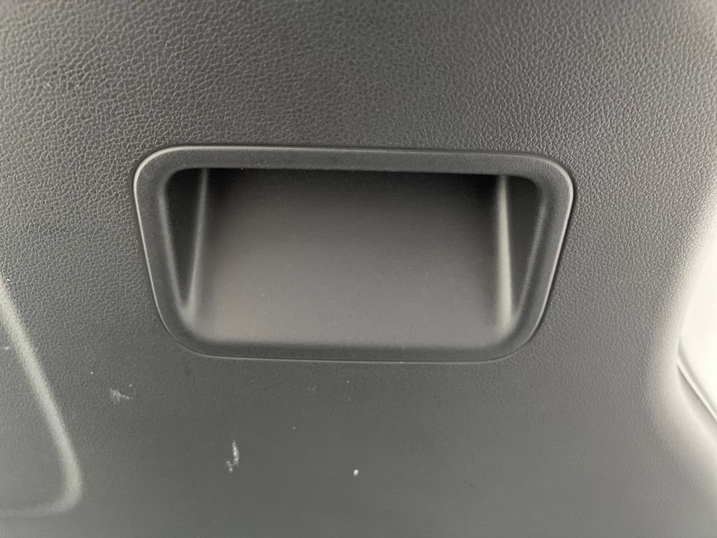 Used 2025 Hyundai Venue SEL FWD image 40