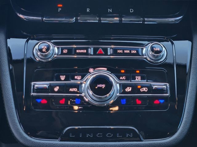 Used 2022 Lincoln Corsair Reserve w/ Equipment Group 201A image 15