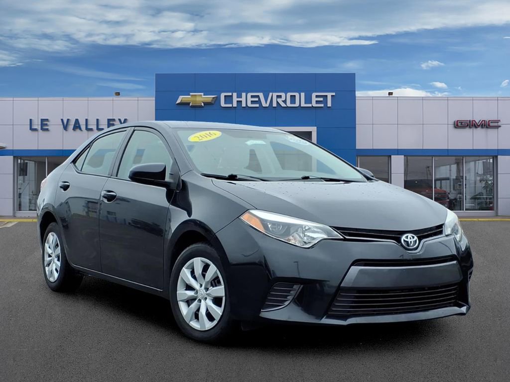 Used 2016 Toyota Corolla LE image 1