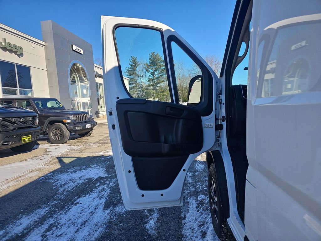 New 2026 RAM ProMaster 3500 w/ Quick Order Package 22G SLT FWD image 17