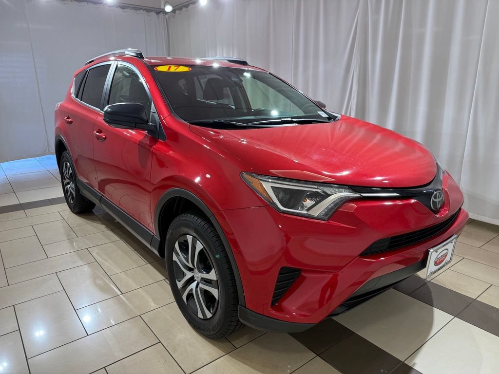 Used 2017 Toyota RAV4 LE w/ Carpet Mat Package AWD/4WD image 7