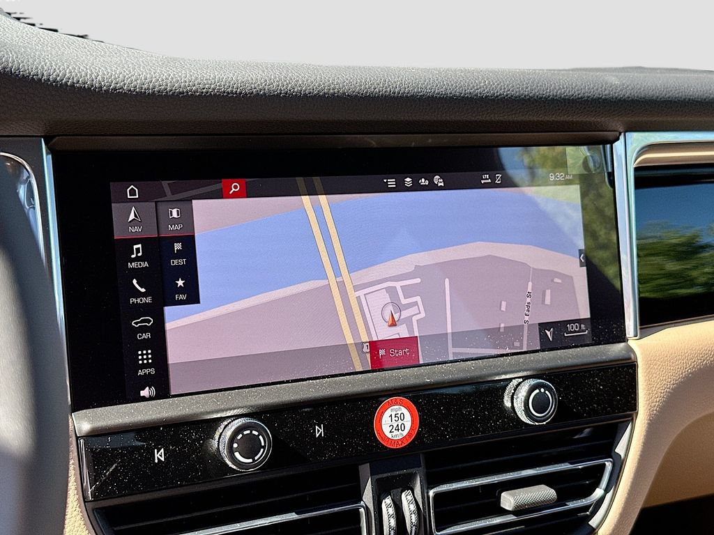 New 2026 Porsche Macan S AWD/4WD image 16