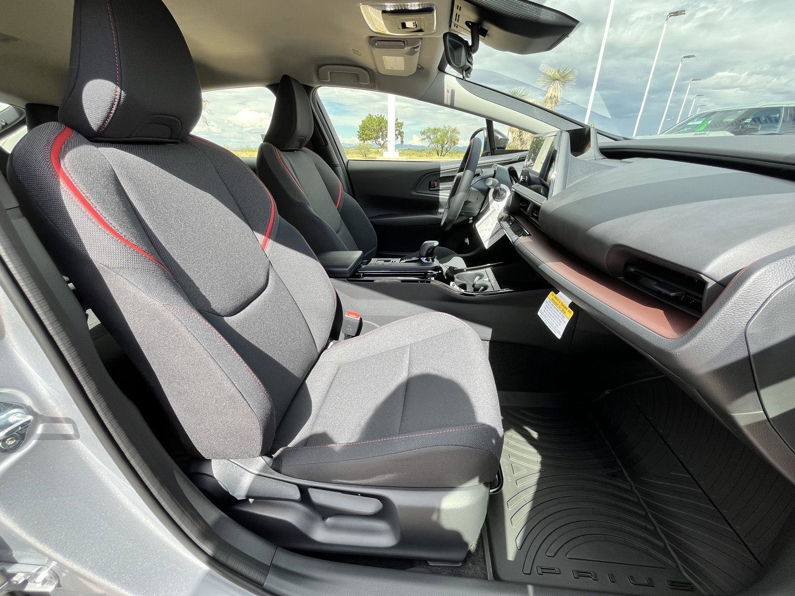 New 2026 Toyota Prius Plug-In Hybrid image 28