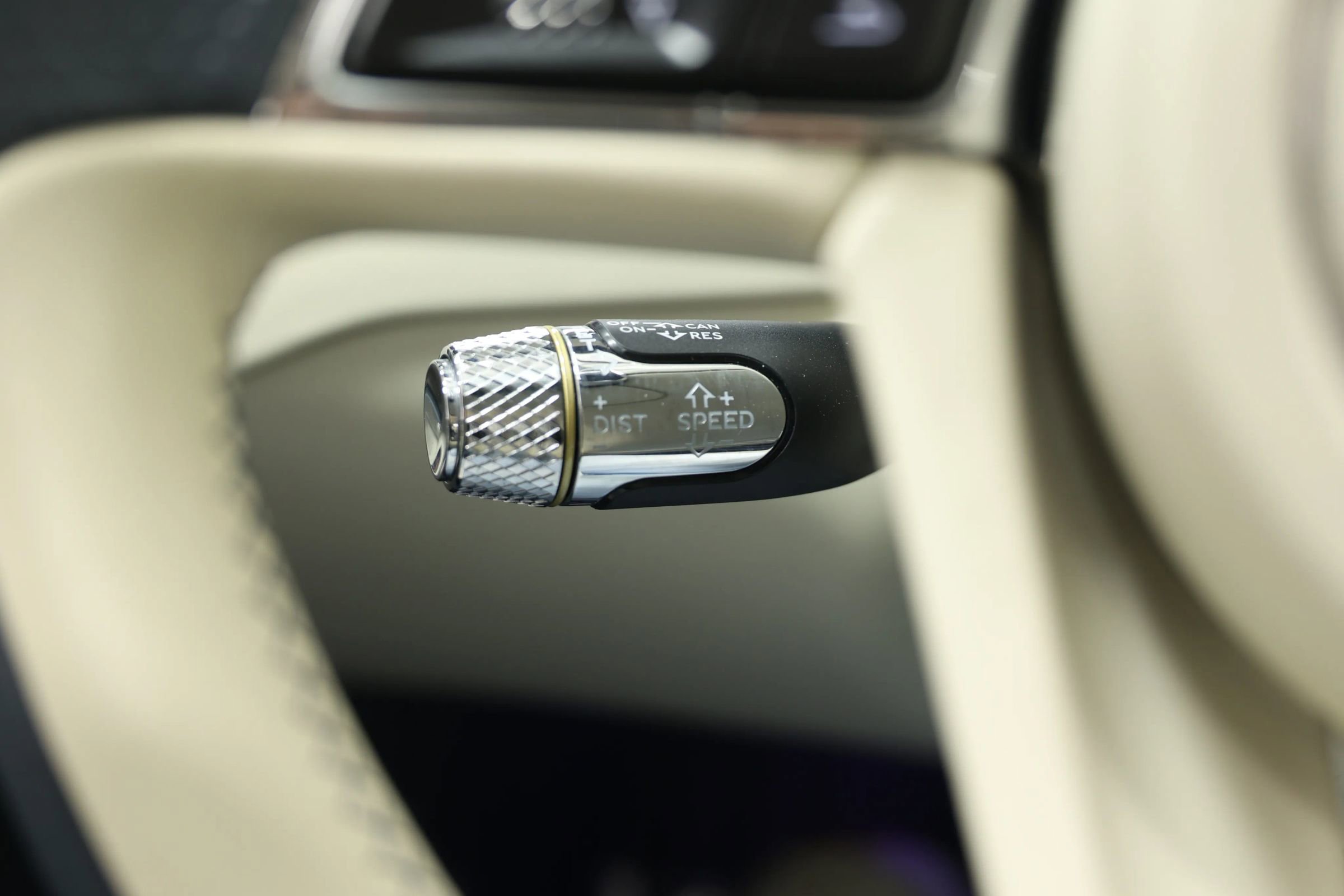 Used 2020 Bentley Flying Spur W12 w/ First Edition Specification image 37