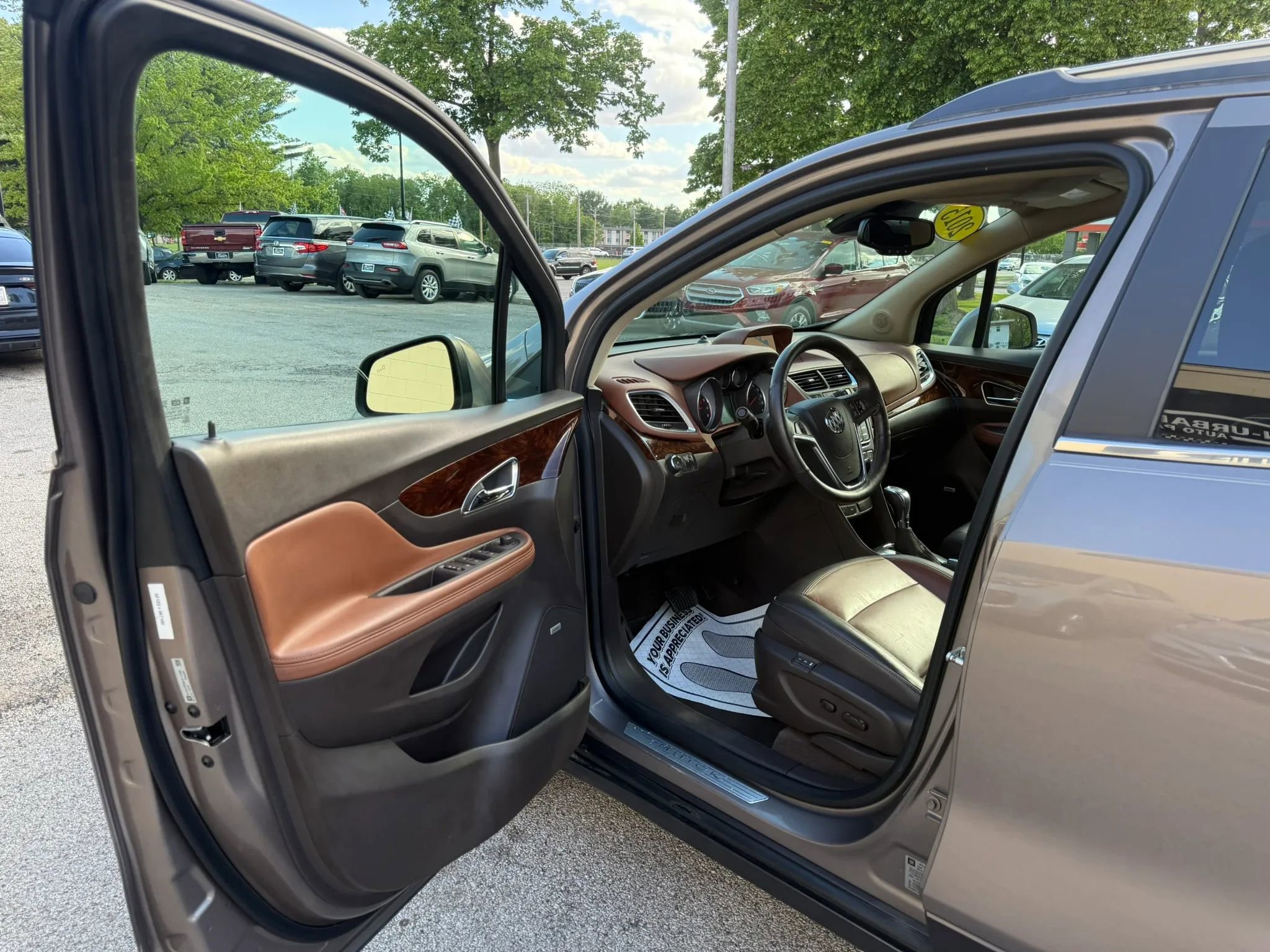 Used 2015 Buick Encore Premium FWD image 9