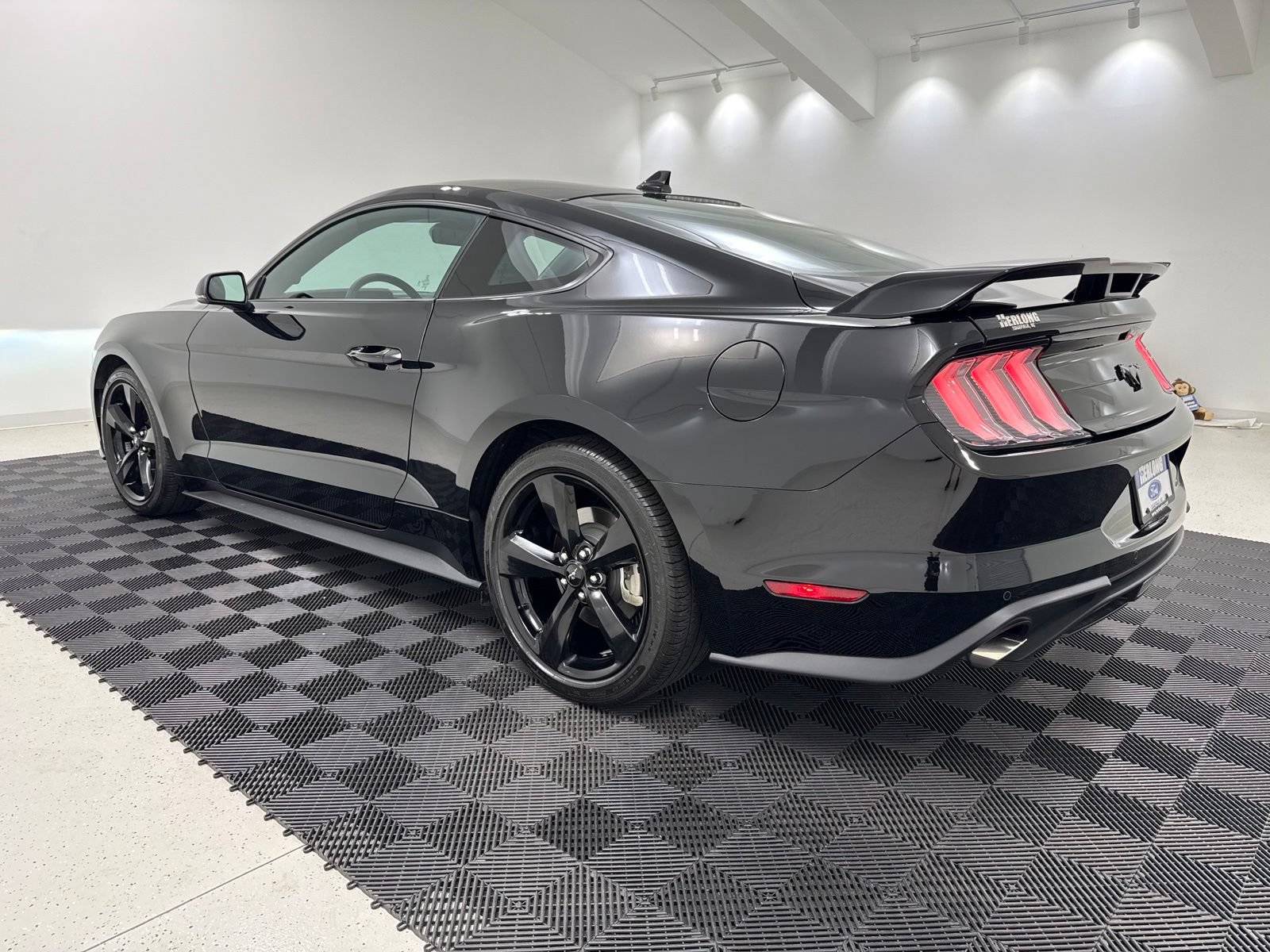Used 2023 Ford Mustang Premium w/ Equipment Group 201A RWD image 4