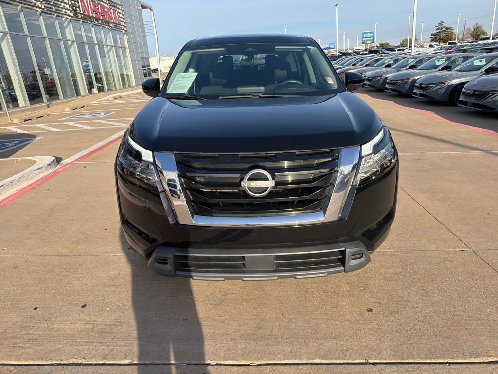 Used 2022 Nissan Pathfinder S image 8