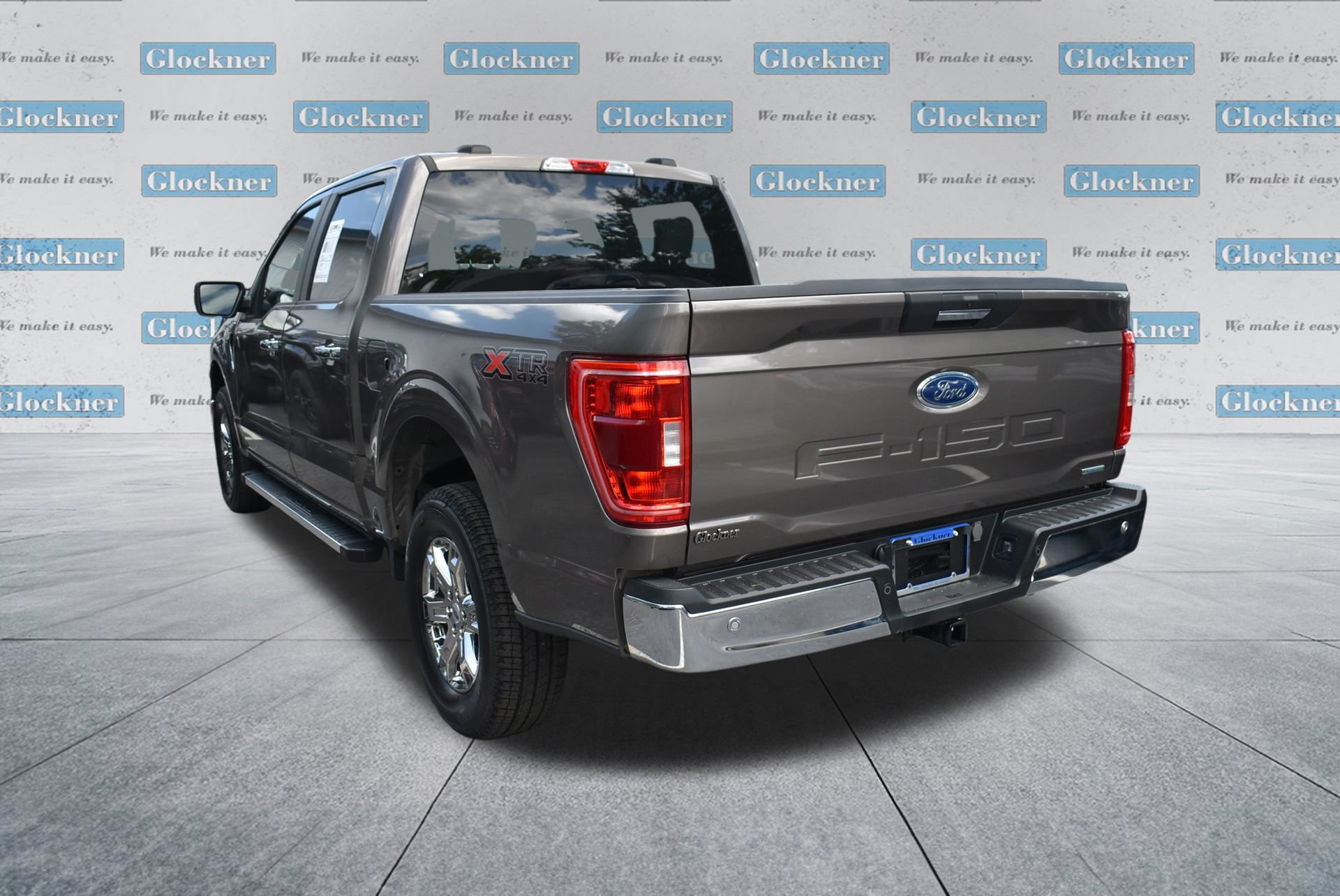 Used 2023 Ford F150 XLT w/ XTR Package AWD/4WD image 8