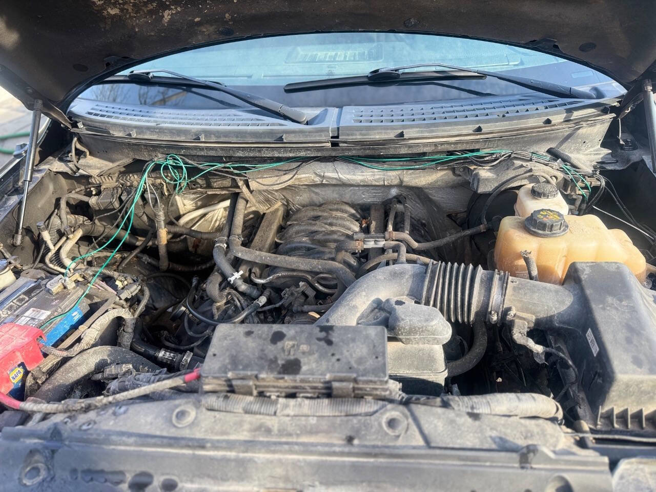 Used 2013 Ford F150 XLT w/ Luxury Equipment Group image 22