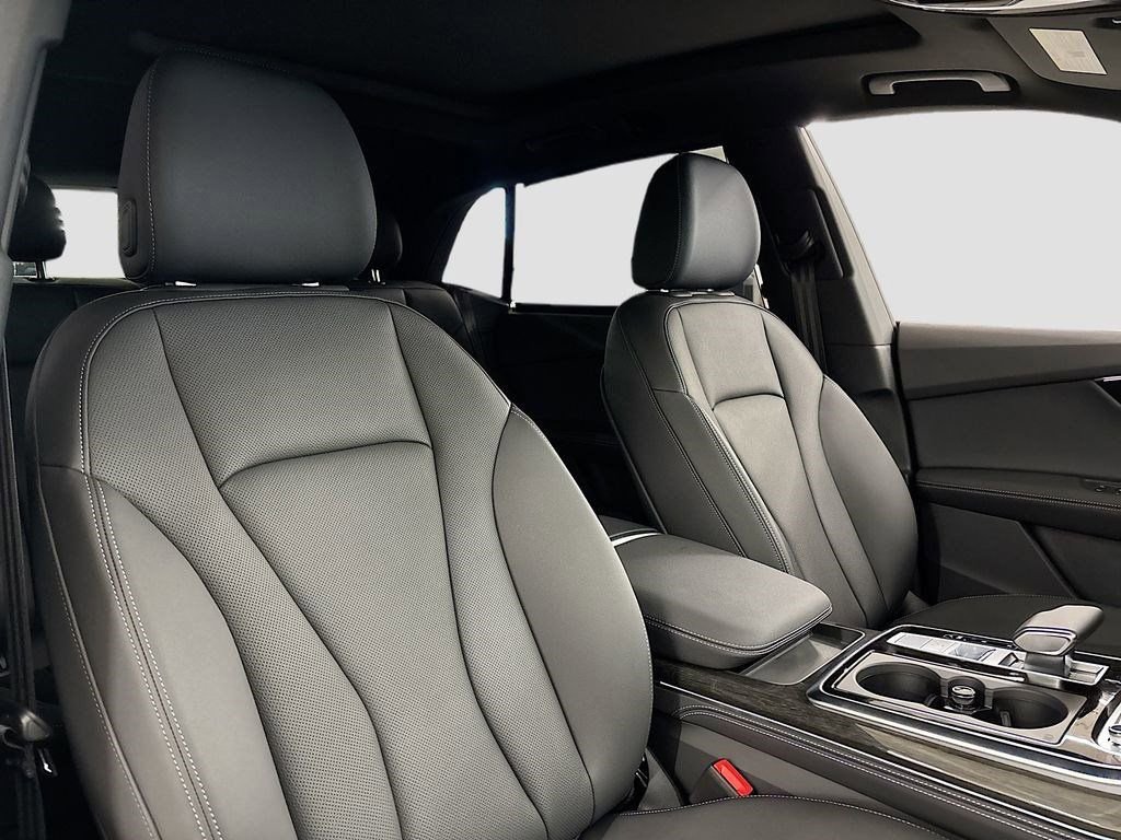 New 2025 Audi Q8 Premium Plus w/ Premium Plus Package image 14