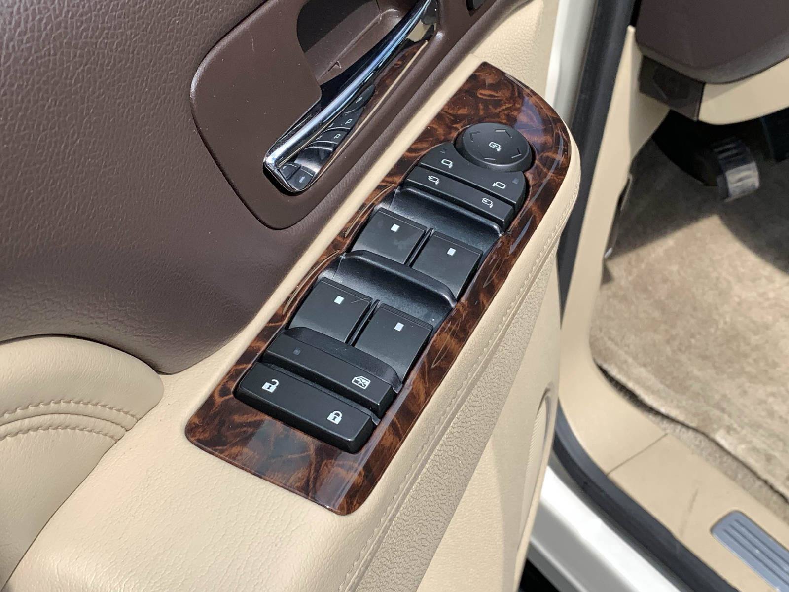 Used 2013 GMC Yukon Denali AWD/4WD image 29