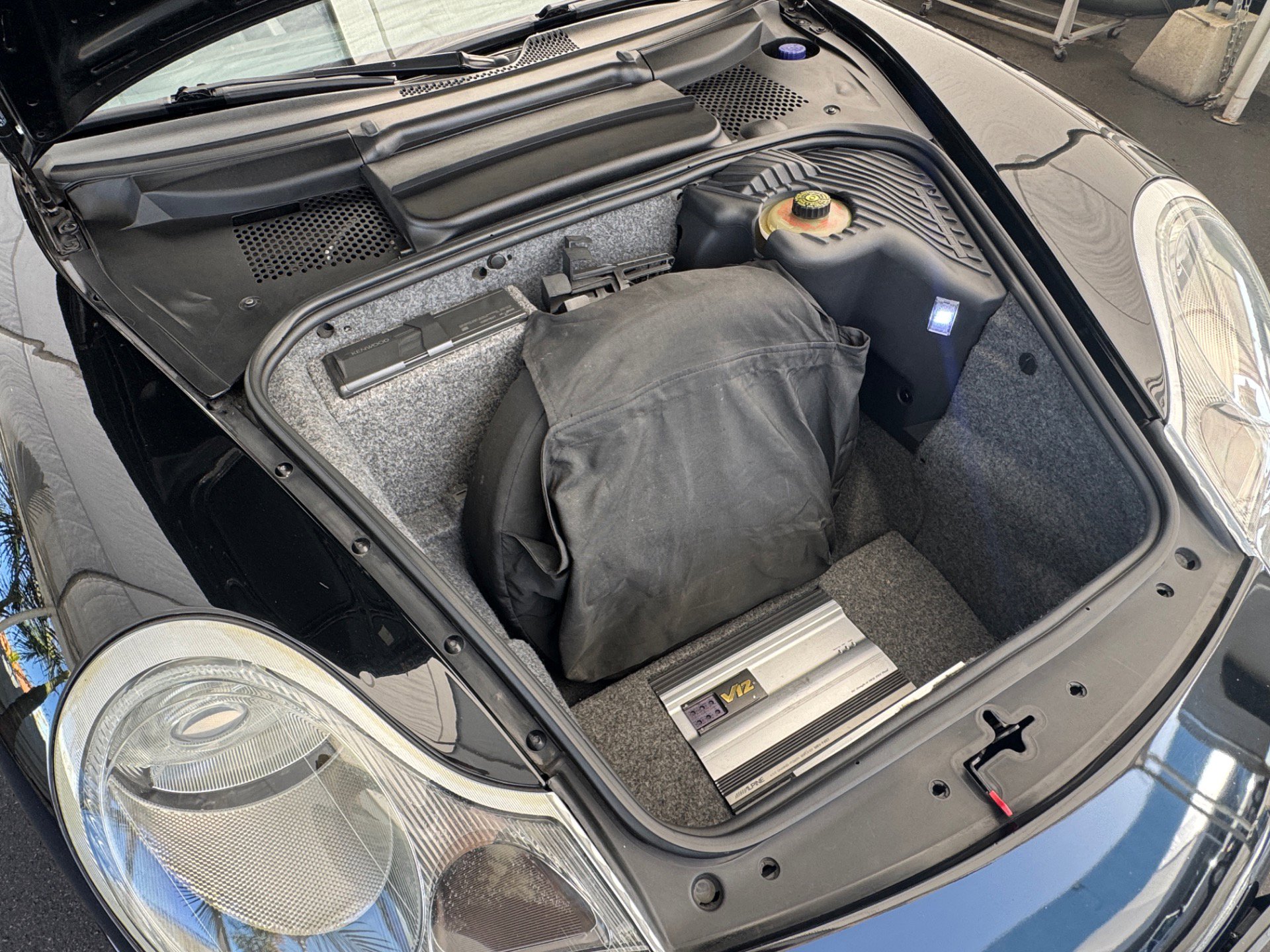 Used 1999 Porsche 911 Cabriolet image 37