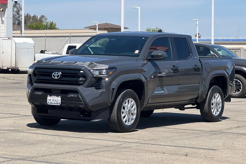 Certified 2025 Toyota Tacoma SR5 image 10
