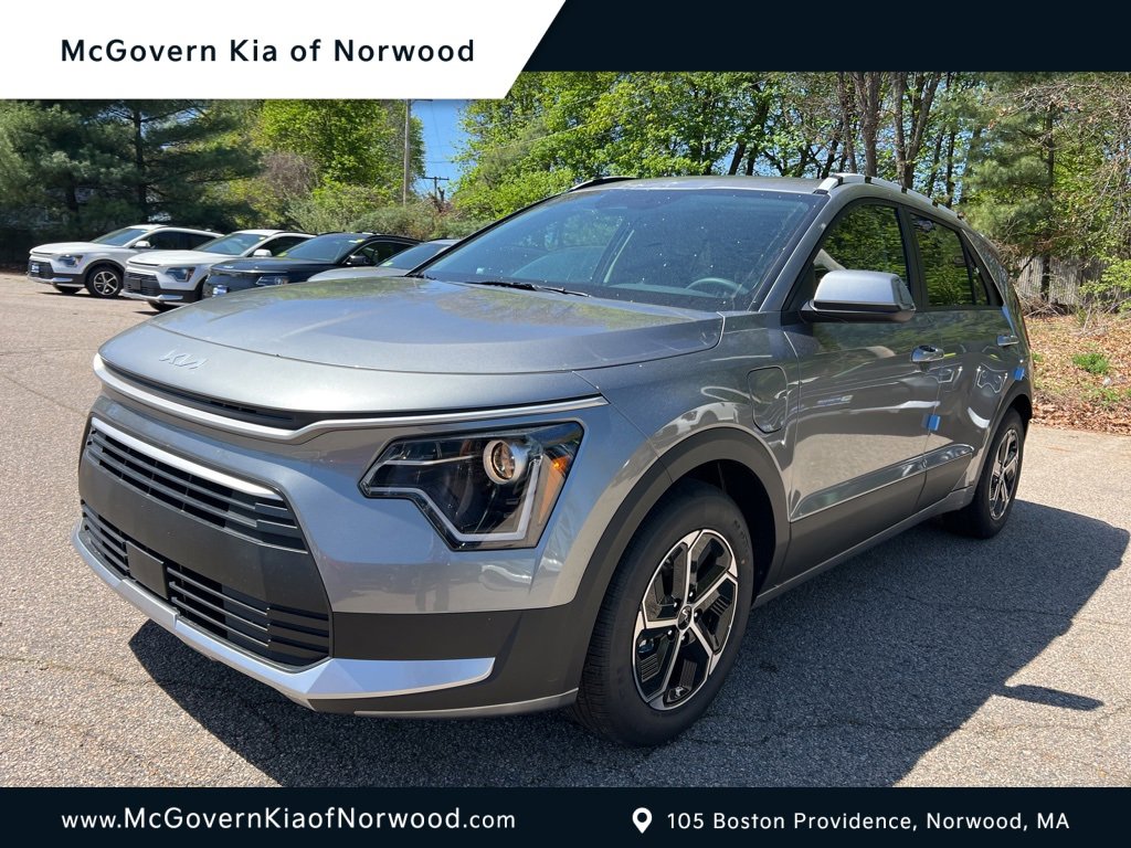 New 2025 Kia Niro EX w/ EX Cold Weather Package