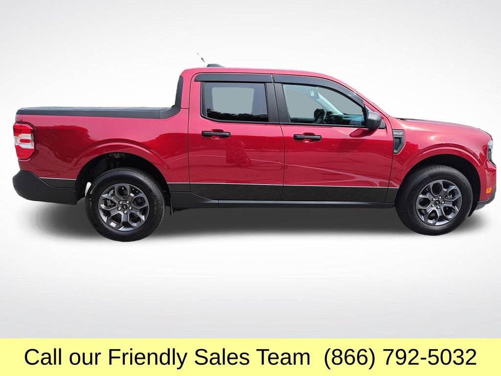 Used 2025 Ford Maverick XLT w/ Equipment Group 302A AWD/4WD image 7
