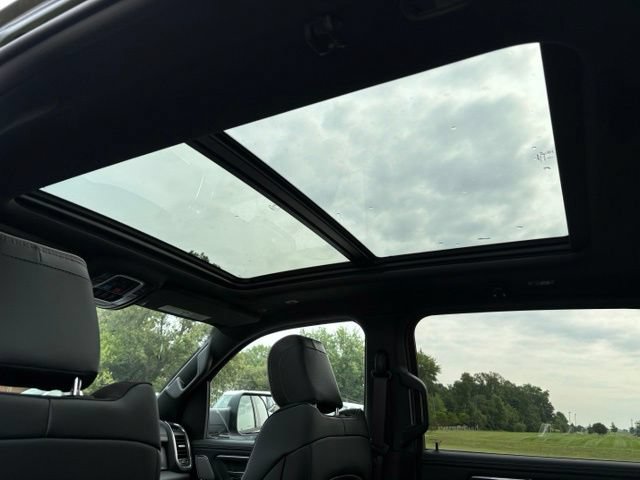 New 2027 RAM 1500 Laramie w/ Night Edition AWD/4WD image 11
