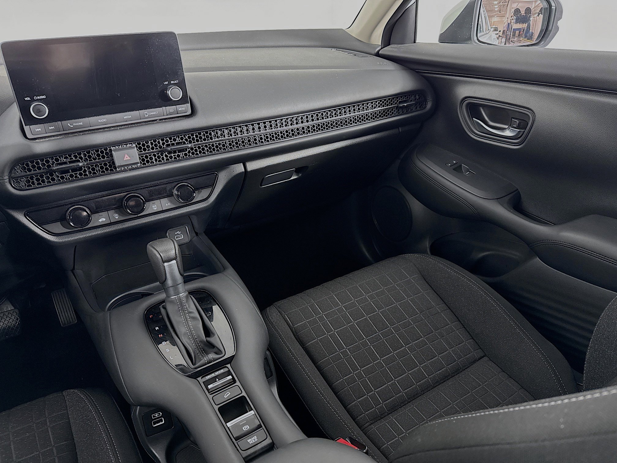 Certified 2023 Honda HR-V LX image 21