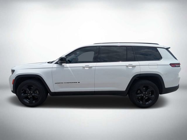 Used 2022 Jeep Grand Cherokee L Limited w/ Black Appearance Package RWD image 6