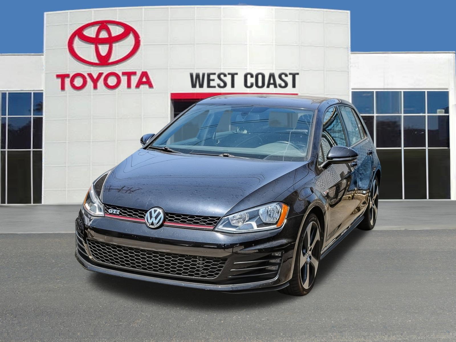 Used 2016 Volkswagen GTI SE FWD image 1