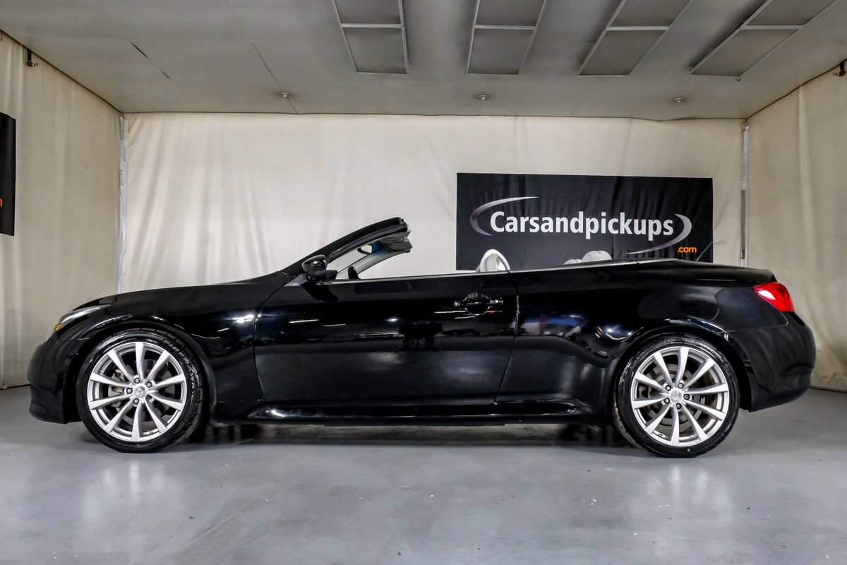 Used 2010 INFINITI G37 Convertible w/ Premium Pkg RWD image 11
