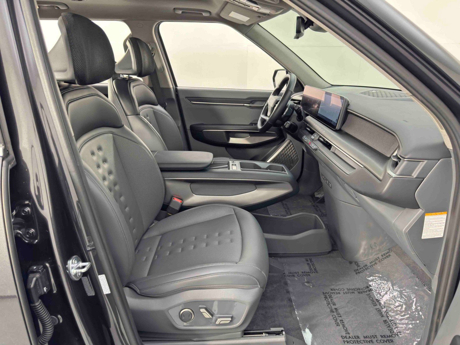 Used 2024 Kia EV9 Wind image 15